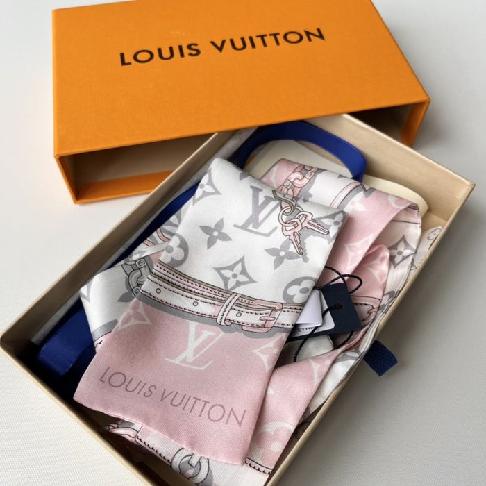 Louis Vuitton Scarf LVS00005
